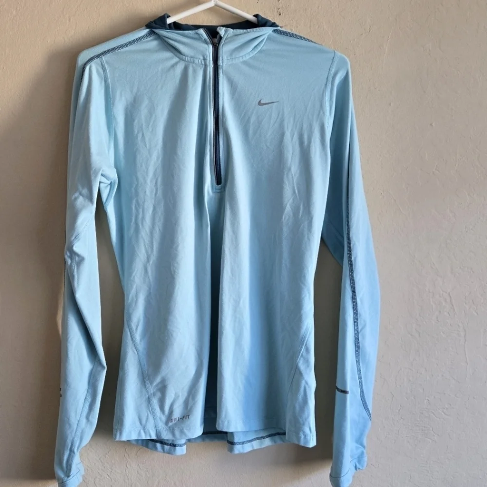 Nike Element 1/4 Zip Pullover Sweatshirt Running Dri-Fit Light Blue Size Medium